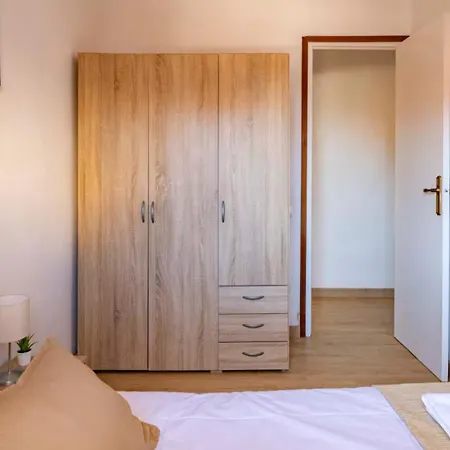 15' A Barcelona Centro Y 5' De La Playa * Sant Adria de Besos